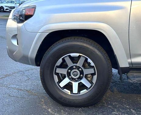 2024 Toyota 4Runner TRD Off Road