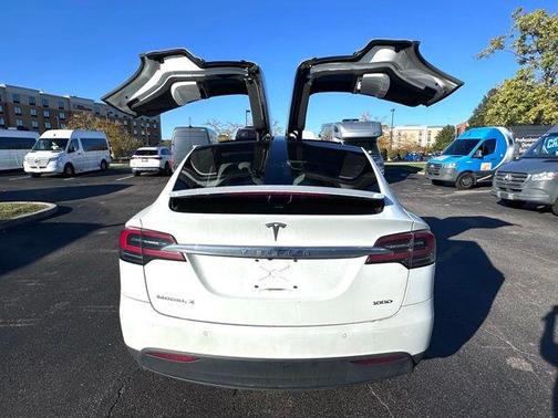 2018 Tesla Model X 75D