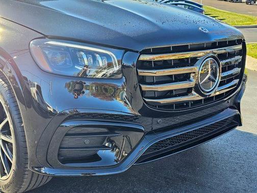 2026 Mercedes-Benz GLS 450 4MATIC