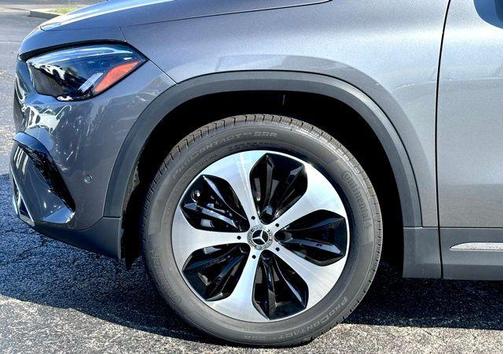 2026 Mercedes-Benz GLA 250 Base 4MATIC