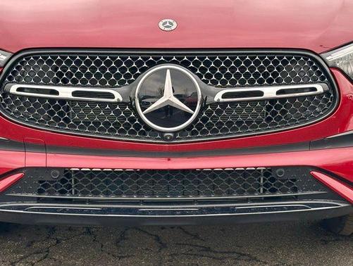 2025 Mercedes-Benz GLC 300 Base 4MATIC