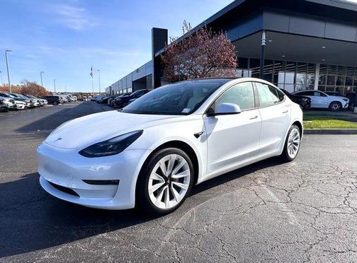 2022 Tesla Model 3 Long Range