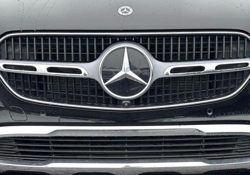 2025 Mercedes-Benz GLC 300 Base 4MATIC