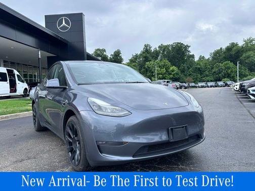 2023 Tesla Model Y Long Range