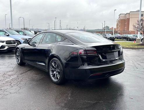 2022 Tesla Model S Base