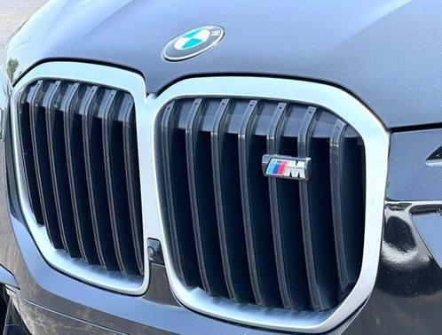 2023 BMW X7 M60i
