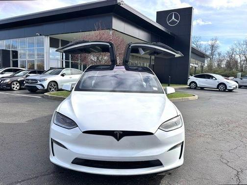 2024 Tesla Model X Plaid