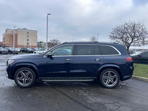 2022 Mercedes-Benz GLS 450 4MATIC