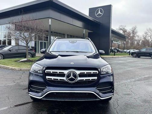 2022 Mercedes-Benz GLS 450 4MATIC