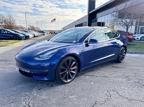 2020 Tesla Model 3 Performance