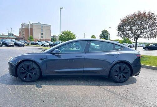 2024 Tesla Model 3 Long Range