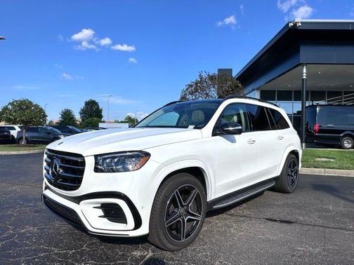 2025 Mercedes-Benz GLS 450 4MATIC