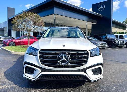 2025 Mercedes-Benz GLS 450 4MATIC