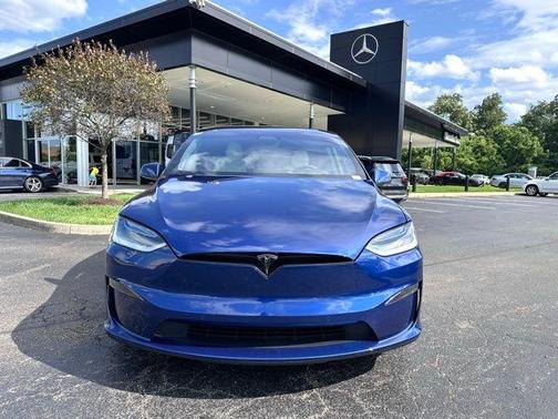 2023 Tesla Model X Base