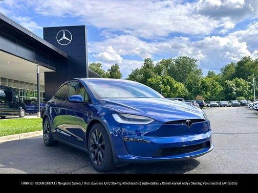 2023 Tesla Model X Base