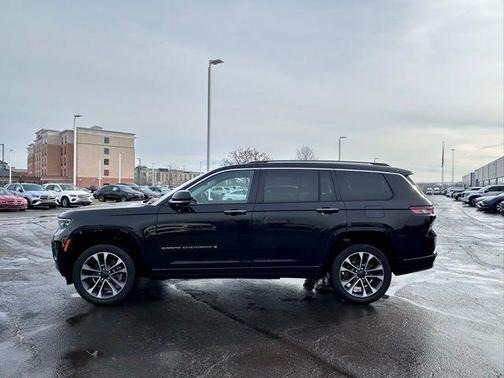 2022 Jeep Grand Cherokee L Overland