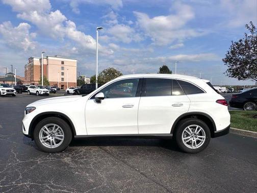 2026 Mercedes-Benz GLC 300 Base 4MATIC