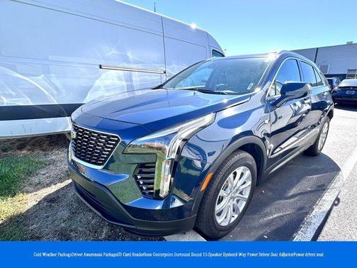 2022 Cadillac XT4 Luxury