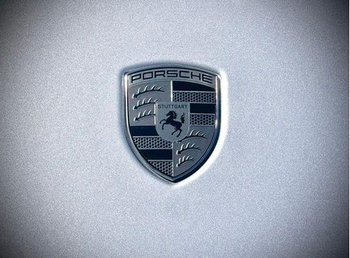 2024 Porsche Macan T