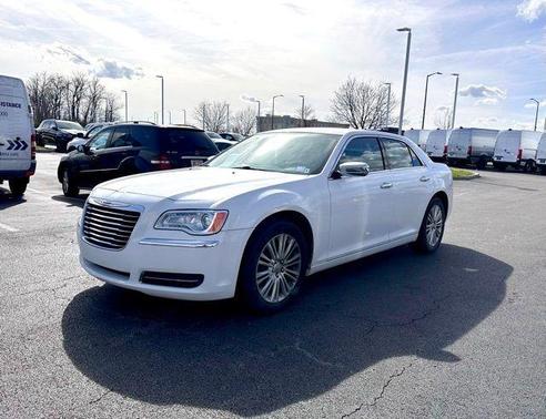 2014 Chrysler 300 Base