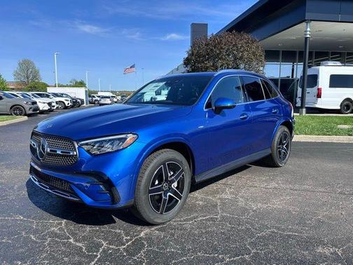 2025 Mercedes-Benz GLC 350e Base 4MATIC