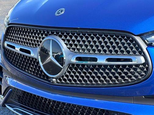 2025 Mercedes-Benz GLC 350e Base 4MATIC