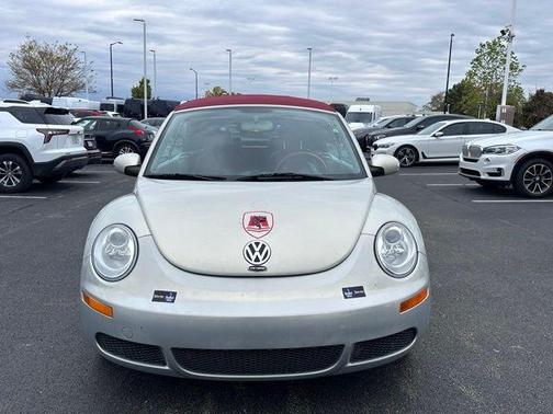 2009 Volkswagen New Beetle 2.5 Blush Edition