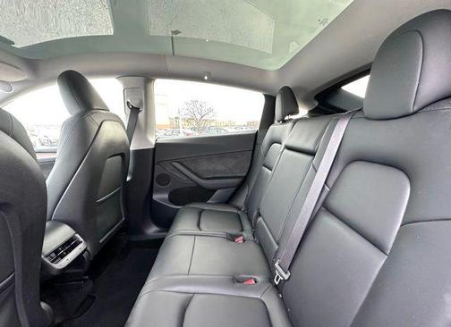 Black 2021 Tesla Model 3 Long Range