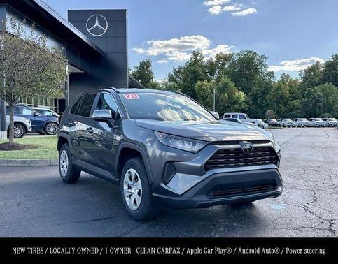2020 Toyota RAV4 LE