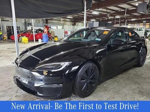 2022 Tesla Model S Base