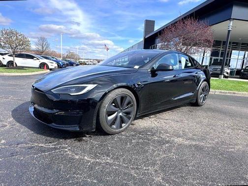 Black 2022 Tesla Model S Base