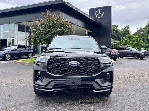 Black Metallic 2025 Ford Explorer ST-Line