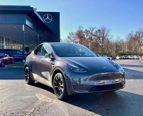 2023 Tesla Model Y Long Range