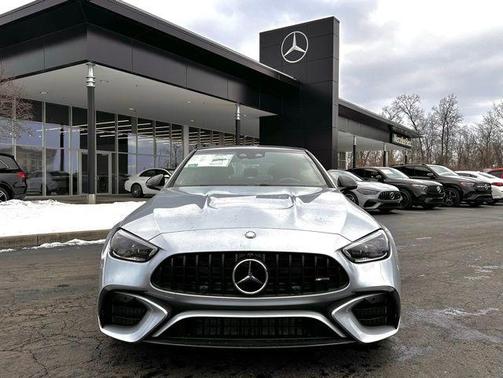 2025 Mercedes-Benz AMG C 63 S E Performance