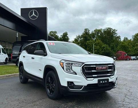 2023 GMC Terrain AT4