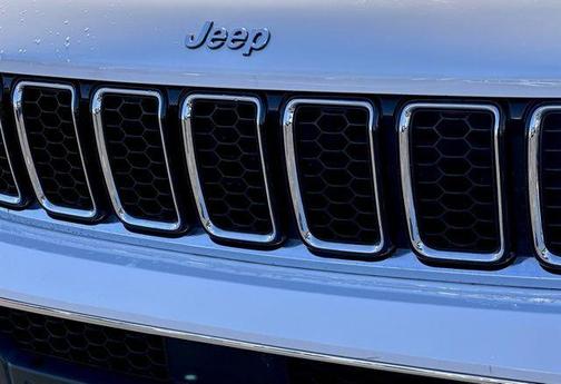 2022 Jeep Grand Cherokee L Overland
