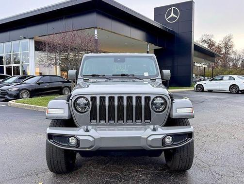 2022 Jeep Wrangler Unlimited Sahara High Altitude