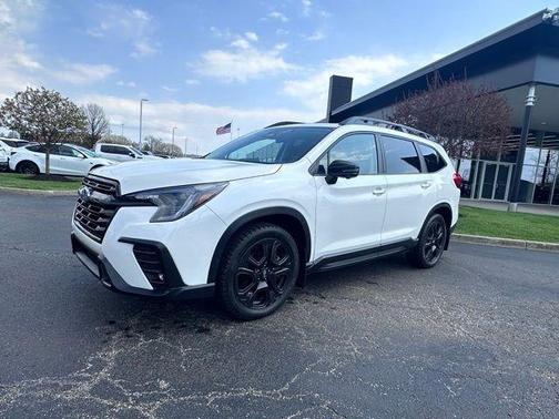 Crystal White Pearl 2023 Subaru Ascent Onyx Edition Limited