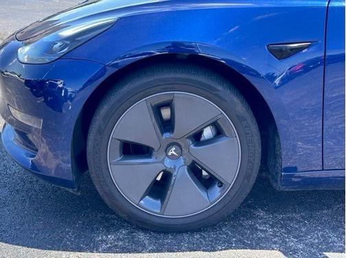 Deep Blue Metallic 2023 Tesla Model 3 Base