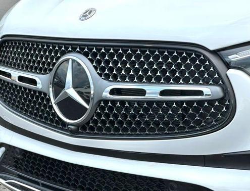 2025 Mercedes-Benz GLC 300 Base 4MATIC