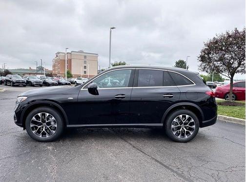 2025 Mercedes-Benz GLC 350e Base 4MATIC