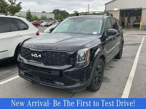 Ebony Black 2022 Kia Telluride SX