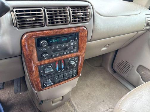 Sand 2001 Oldsmobile Silhouette GLS