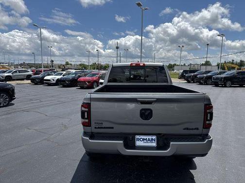 Billet Silver Metallic Clearcoat 2022 RAM 2500 Laramie