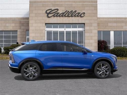 2025 Cadillac OPTIQ Luxury