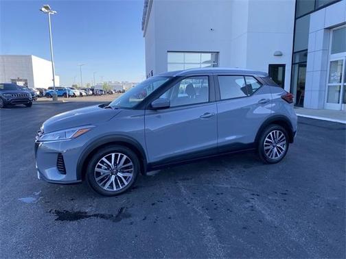 2023 Nissan Kicks SV
