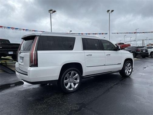 2017 Cadillac Escalade ESV Premium Luxury