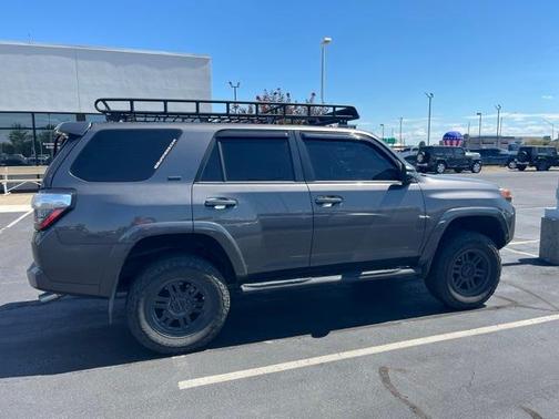 2018 Toyota 4Runner SR5 Premium