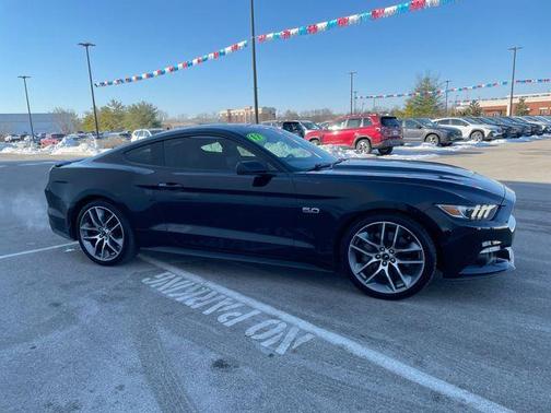 2017 Ford Mustang GT Premium