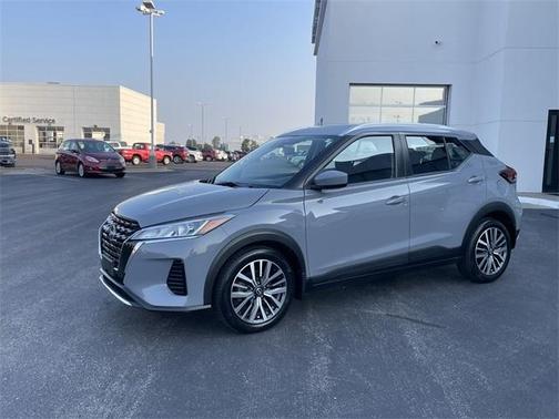 2023 Nissan Kicks SV